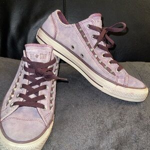 Converse VINTAGE All Star Suede Studded Sneakers Eggplant Size 9 W 7.5 M RARE